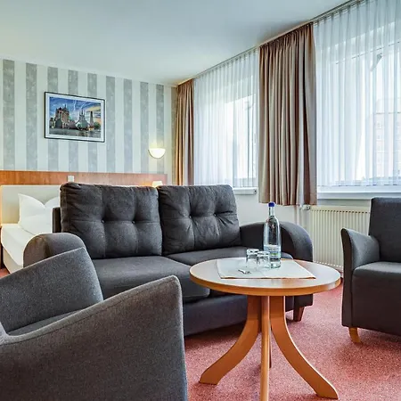 Otel Wilna 3*